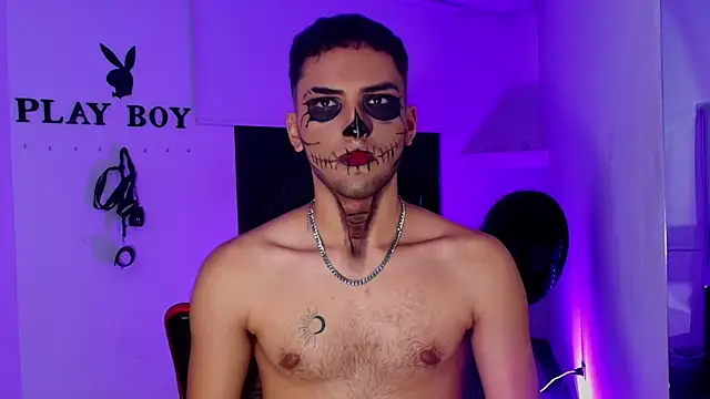 AlekRuizx online show from 11.01.25