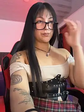 lilitth777 online show from 11.29.25