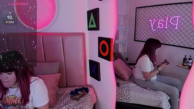 evaa jones1 online show from 09.24.25