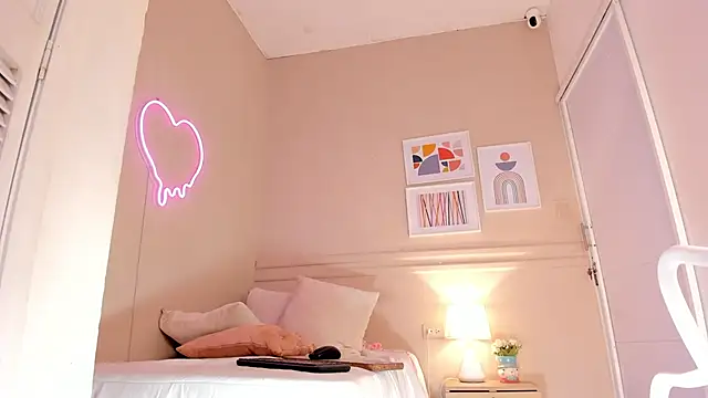  aleja x online show from 09.24.25