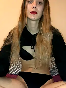 Snapshot of Bianca_XX25 chatting on 11.28.25 Bianca XX25 online show from 11.28.25