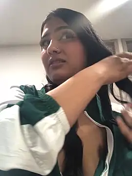 Miia Parker online show from 11.24.25