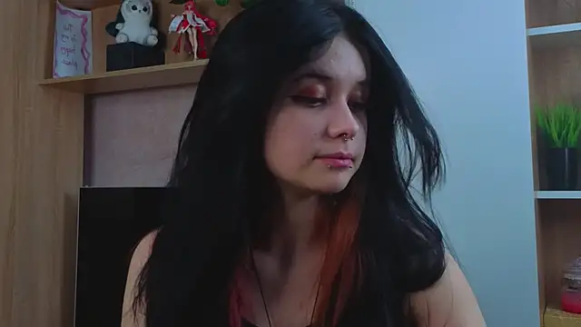 Snapshot of RivkaCicatello chatting on 09.12.25 RivkaCicatello online show from 09.12.25