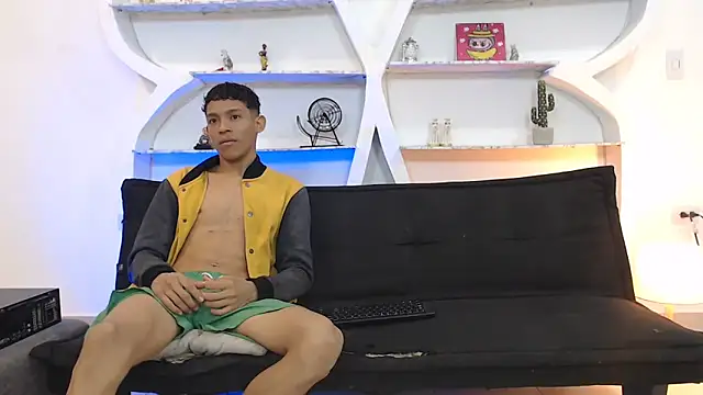 BEAUTY BOYS1 online show from 11.25.25