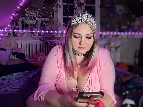 k8tiecutie online show from 09.30.25