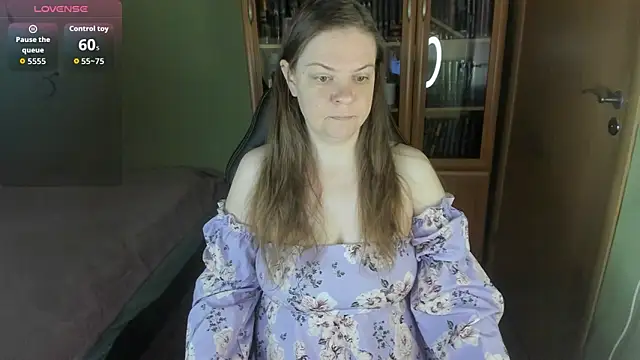 MiaLores online show from 05.27.26