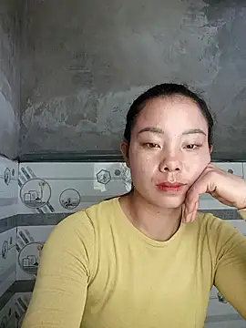 Snapshot of milo123-xx chatting on 09.10.25 milo123-xx online show from 09.10.25