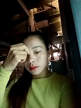 Snapshot of milo123-xx chatting on 09.16.25 milo123-xx online show from 09.16.25