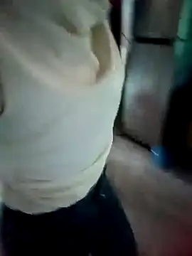 Snapshot of milo123-xx chatting on 09.18.25 milo123-xx online show from 09.18.25