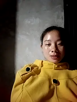 Snapshot of milo123-xx chatting on 09.30.25 milo123-xx online show from 09.30.25