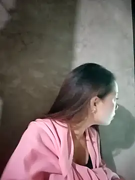 Snapshot of milo123-xx chatting on 10.22.25 milo123-xx online show from 10.22.25