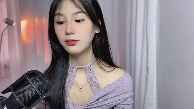 IUIU2025 online show from 09.10.25