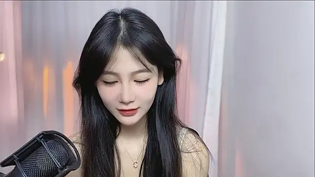 IUIU2025 online show from 09.14.25