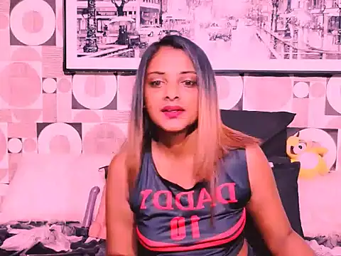 Snapshot of indianplaymatexx chatting on 10.21.25 indianplaymatexx online show from 10.21.25