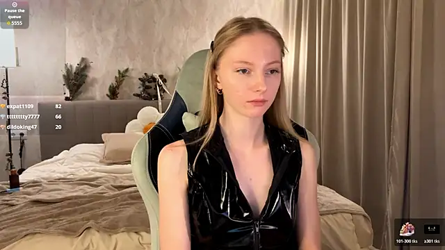 BrightAnnie online show from 12.13.25