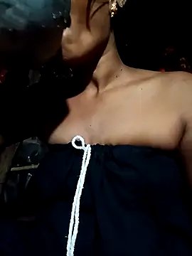 cute diya 12 online show from 09.18.25