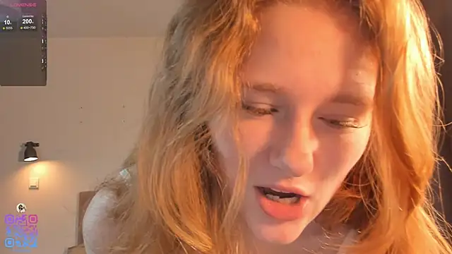 Snapshot of BreezeJam chatting on 10.16.25 BreezeJam online show from 10.16.25