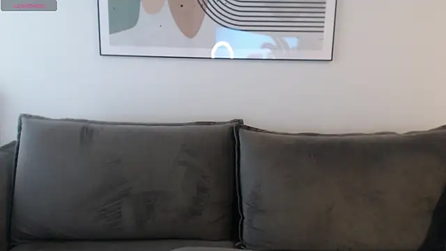 Snapshot of summer_time13 chatting on 10.02.25 summer time13 online show from 10.02.25