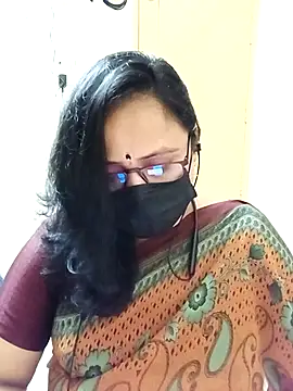 Snapshot of Ananya_flower chatting on 09.11.25 Ananya flower online show from 09.11.25