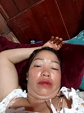 Snapshot of _Helala_ chatting on 10.03.25  Helala  online show from 10.03.25