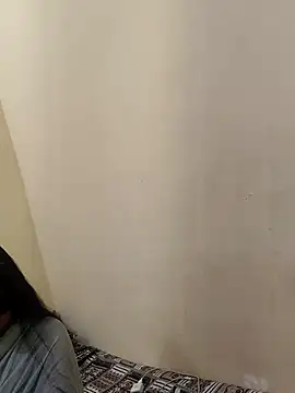 Hot modal online show from 11.27.25