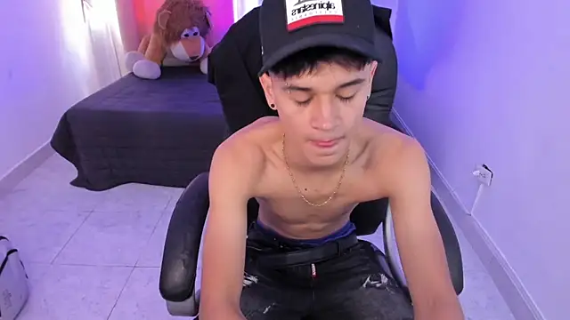 Aron Boyy online show from 03.14.26