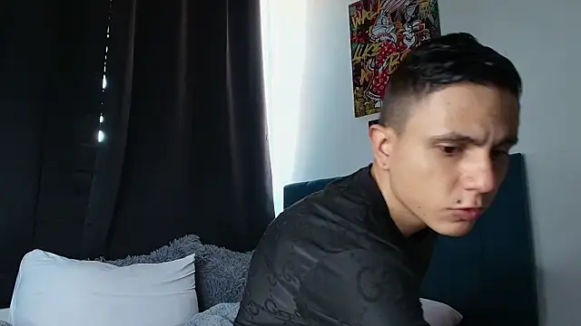 Warmteam777 online show from 10.16.25