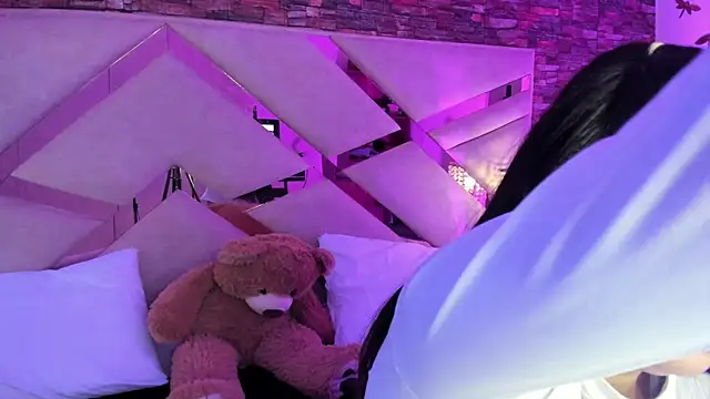 Valery Brand online show from 10.13.25