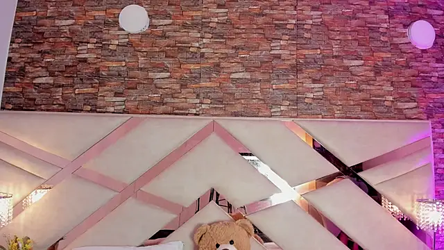 Valery Brand online show from 10.27.25