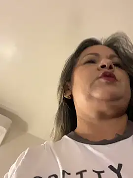 Lucy Milf 474 online show from 02.04.26