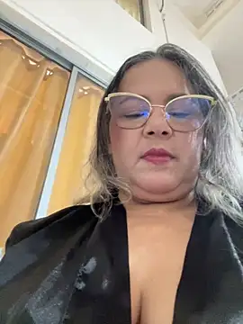 Lucy Milf 474 online show from 05.30.26