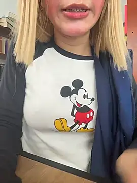 SweetBunnyGF online show from 03.04.26