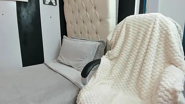 Snapshot of Melisa_ss chatting on 10.11.25 Melisa ss online show from 10.11.25