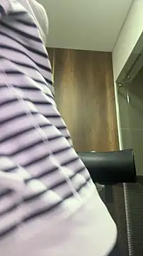 AliceRitter online show from 11.28.25