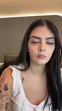 Snapshot of AliceRitter chatting on 02.01.26 AliceRitter online show from 02.01.26