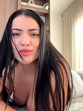 Lu090  online show from 10.17.25