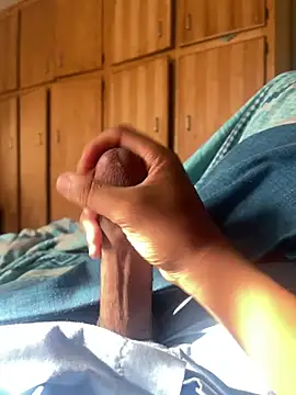 CreamyOff45 online show from 02.11.26