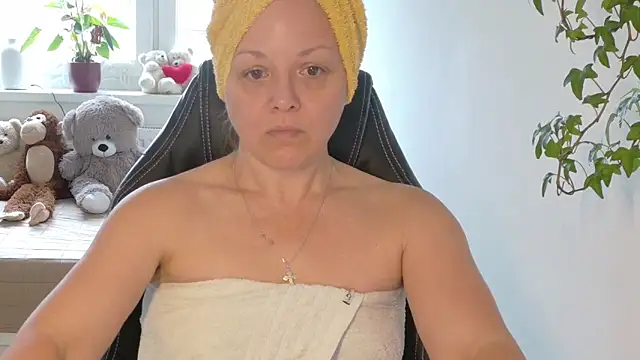 Linsy Kim online show from 03.15.26