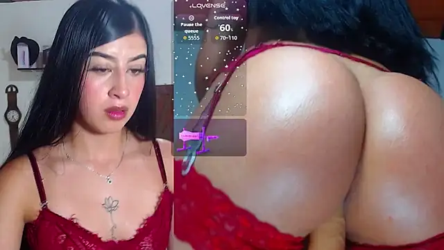 Snapshot of keily__funny chatting on 10.10.25 keily  funny online show from 10.10.25