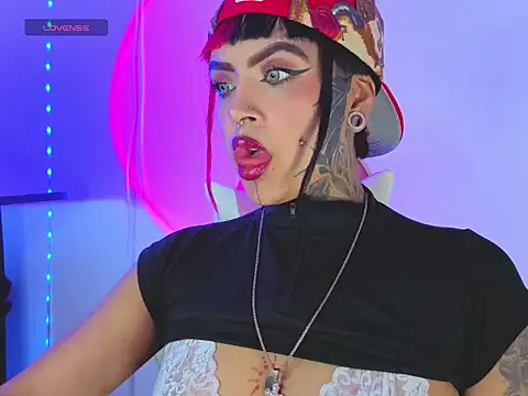 Adamsniki online show from 09.15.25