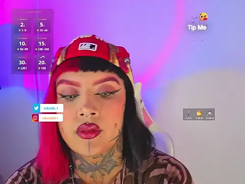 Adamsniki online show from 09.16.25