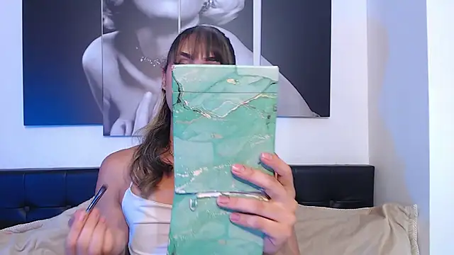 NicoletBlossom online show from 02.26.26