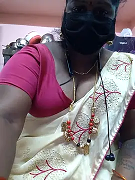 Snapshot of bakyasree143 chatting on 09.23.25 bakyasree143 online show from 09.23.25