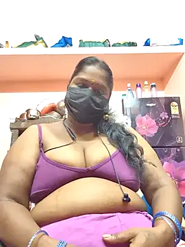 Snapshot of bakyasree143 chatting on 10.03.25 bakyasree143 online show from 10.03.25