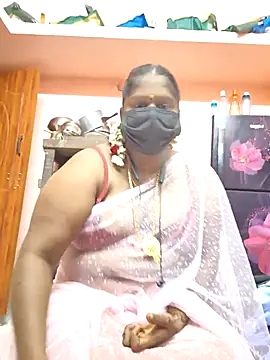 Snapshot of bakyasree143 chatting on 10.26.25 bakyasree143 online show from 10.26.25