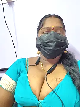 Snapshot of bakyasree143 chatting on 10.30.25 bakyasree143 online show from 10.30.25