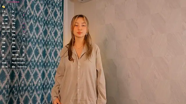 Brittney Shaw online show from 02.04.26