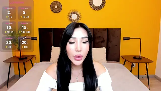 Snapshot of Jennifer_Munoz chatting on 09.10.25 Jennifer Munoz online show from 09.10.25
