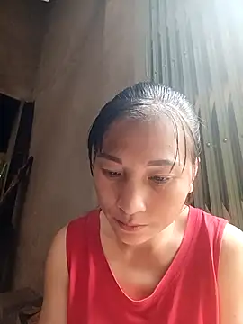 YAYAA-502 online show from 10.11.25