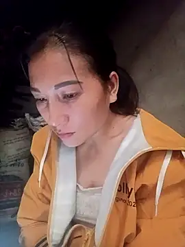 YAYAA-502 online show from 11.11.25